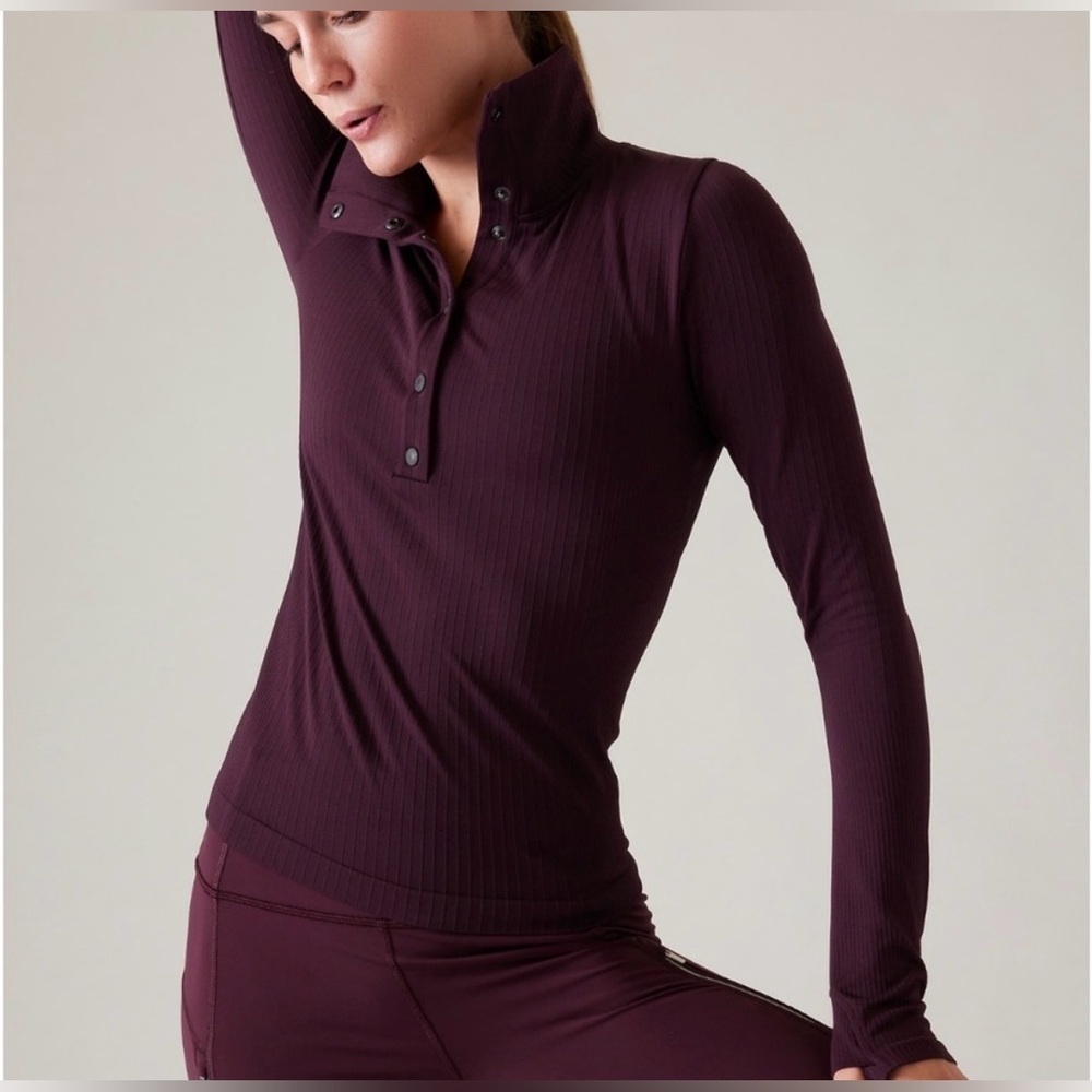 Athleta Flurry Peak Henley Top in Maroon/Burgundy - Size XL